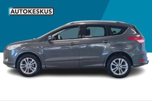 Ford Kuga esikatselu 8