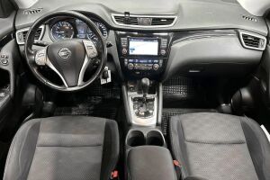 Nissan Qashqai esikatselu 10