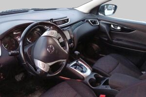 Nissan Qashqai esikatselu 1