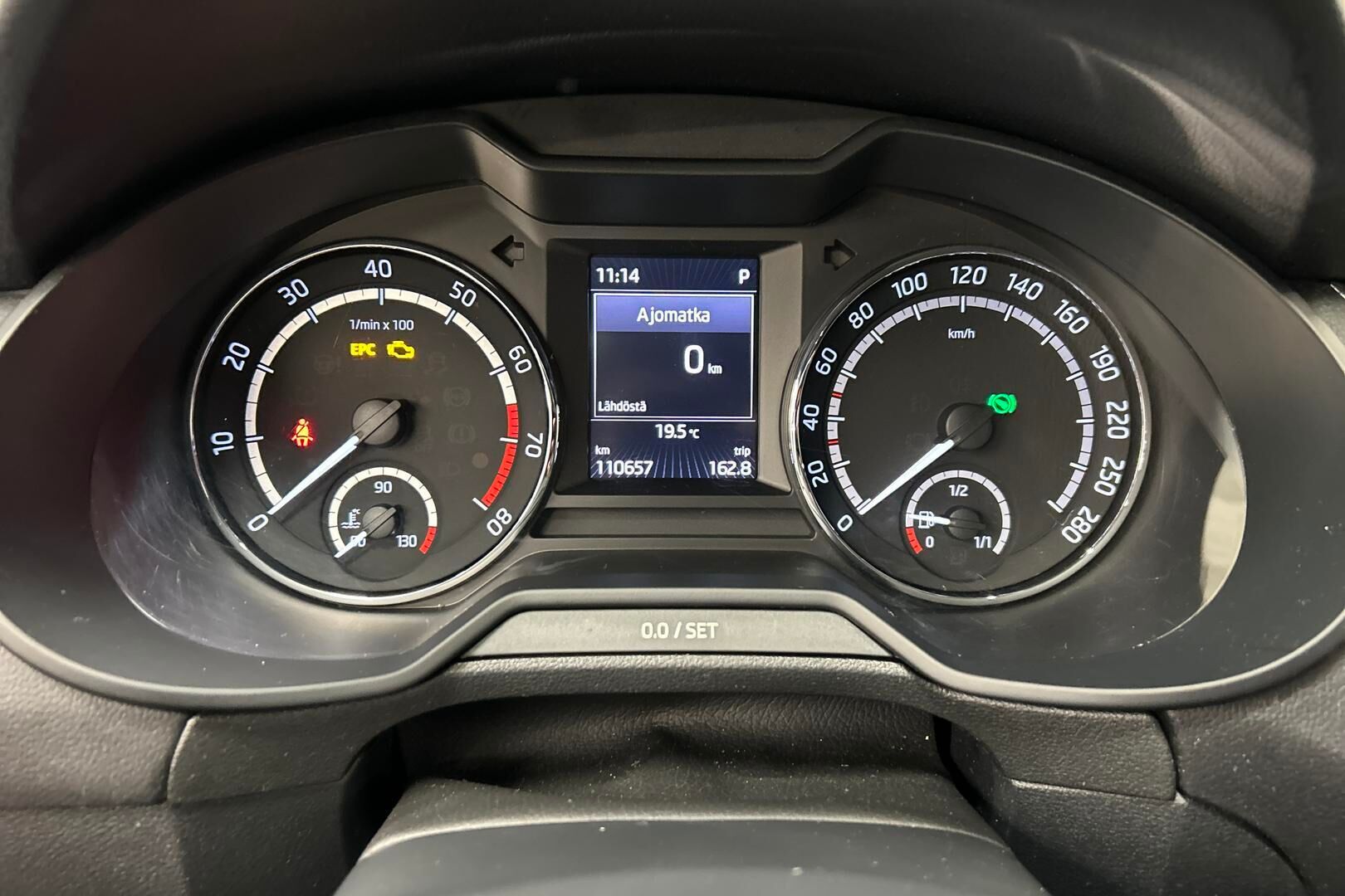 Skoda Octavia iso kuva 14