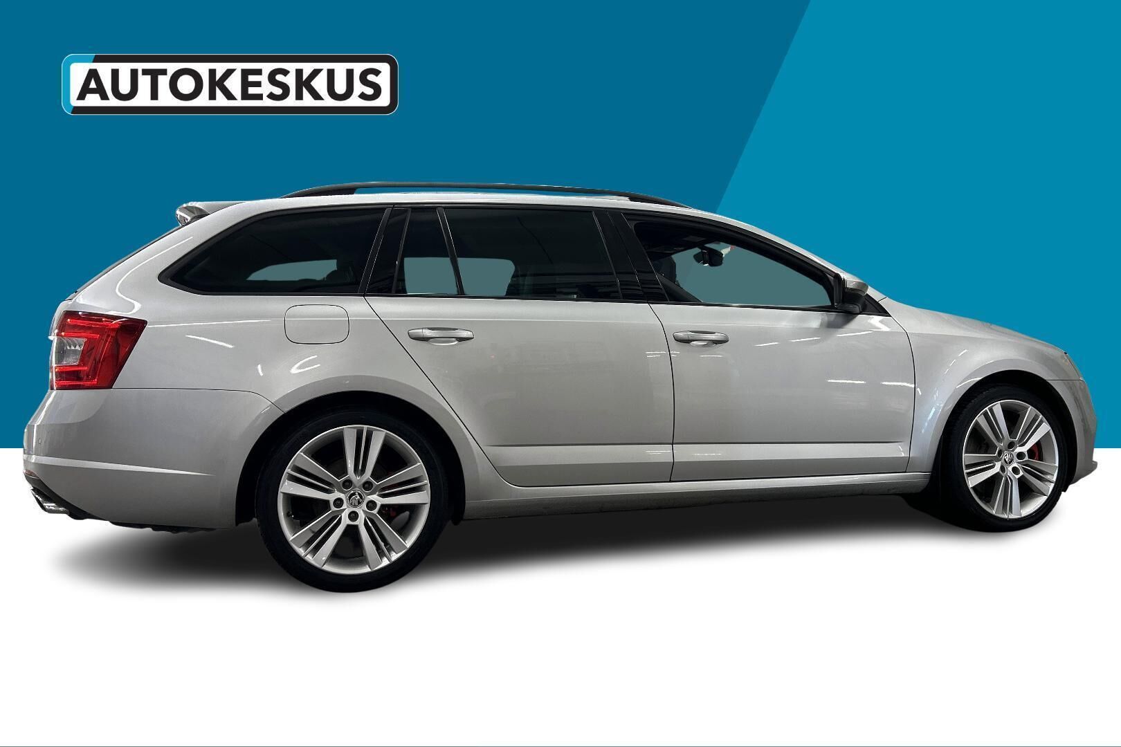 Skoda Octavia iso kuva 4