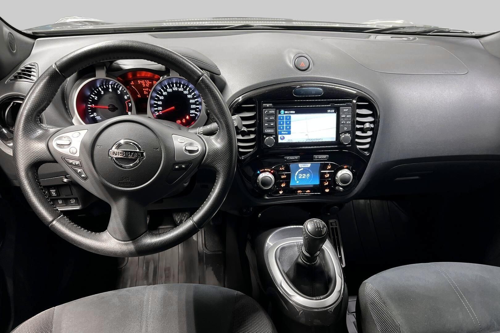 Nissan Juke iso kuva 11