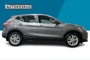 Nissan Qashqai esikatselu 4