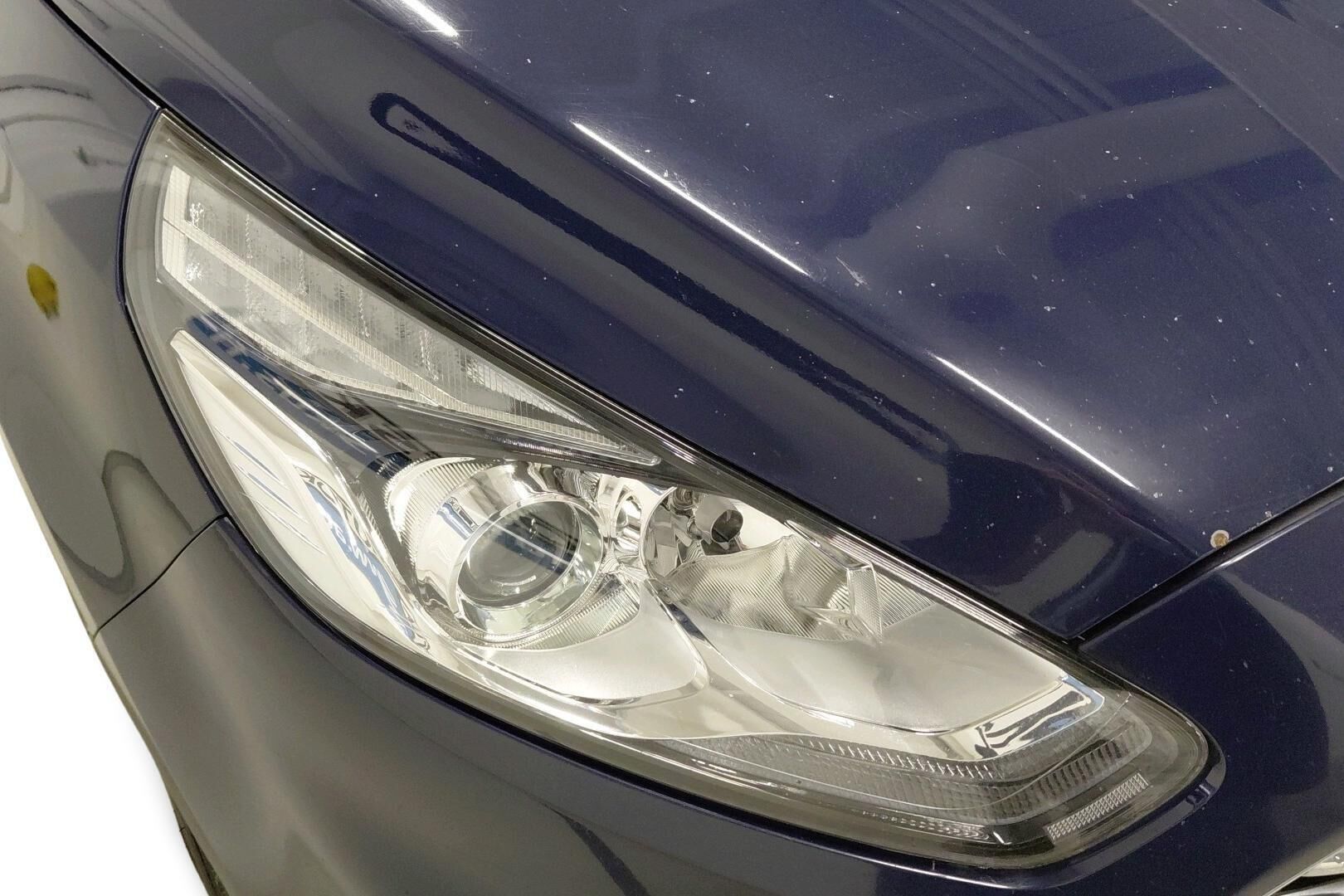 Ford S-Max iso kuva 29