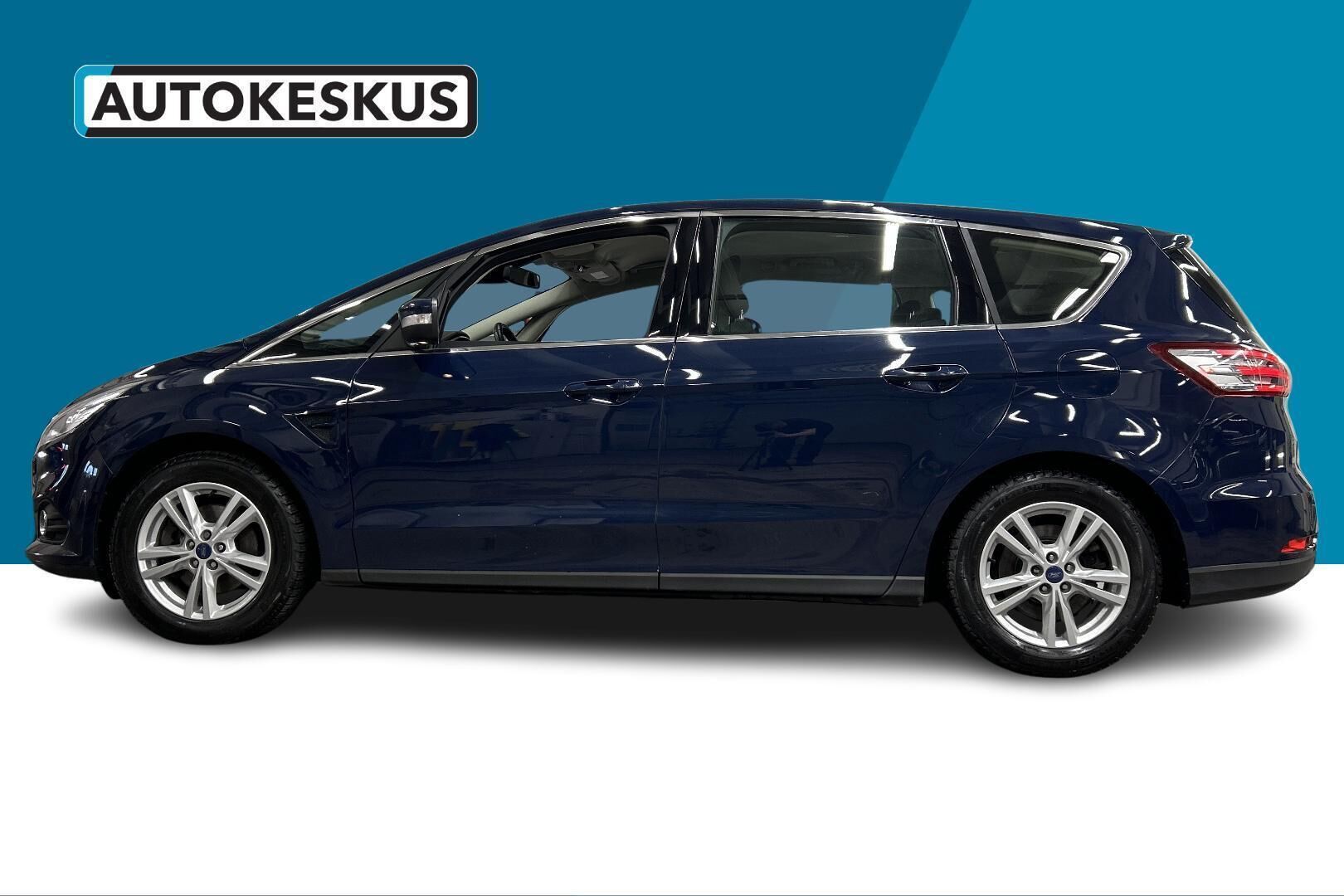 Ford S-Max iso kuva 8