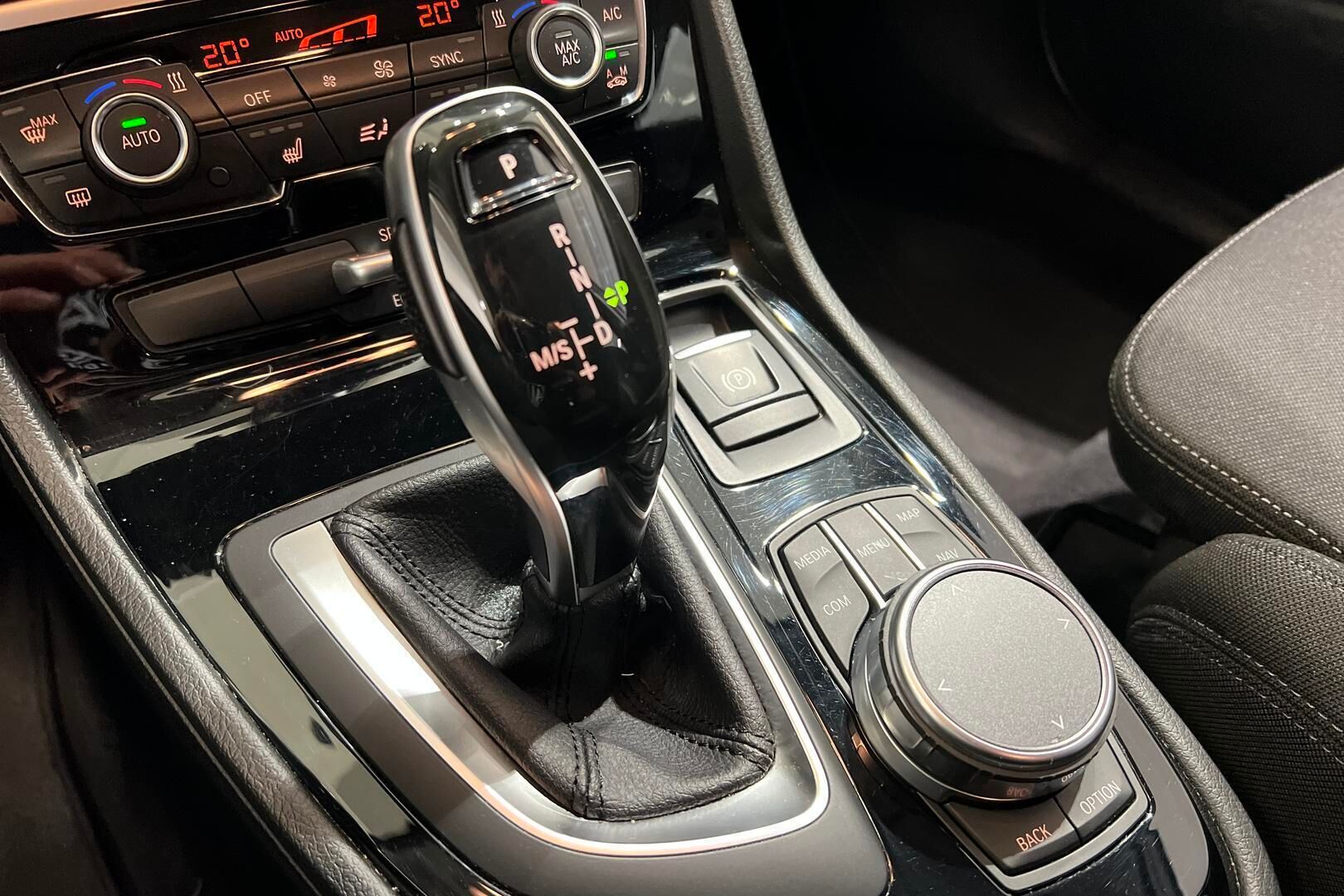 BMW 2-sarja iso kuva 18