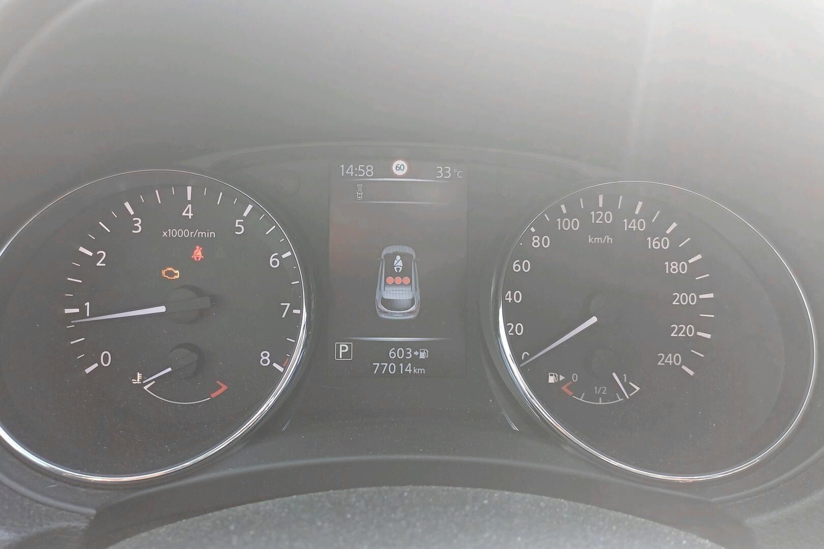 Nissan Qashqai iso kuva 13