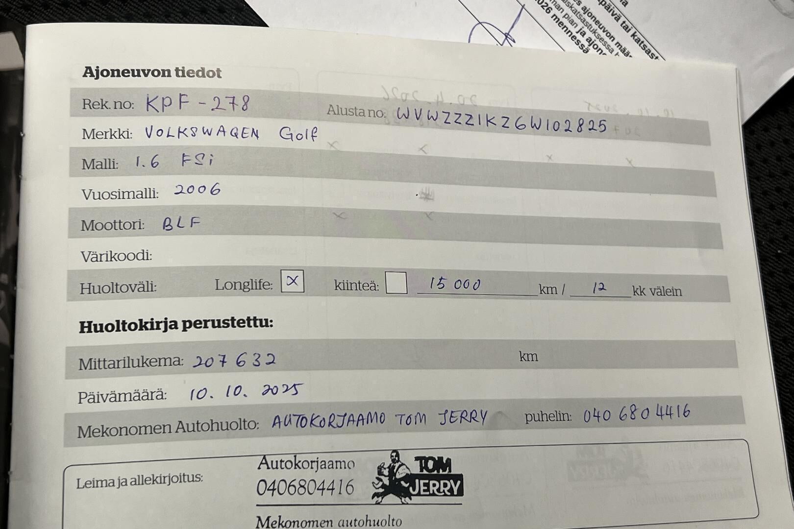 Volkswagen Golf iso kuva 18