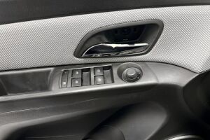 Chevrolet Cruze esikatselu 17