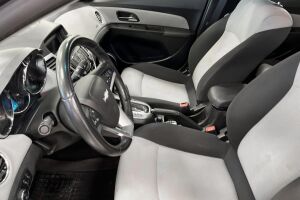 Chevrolet Cruze esikatselu 8