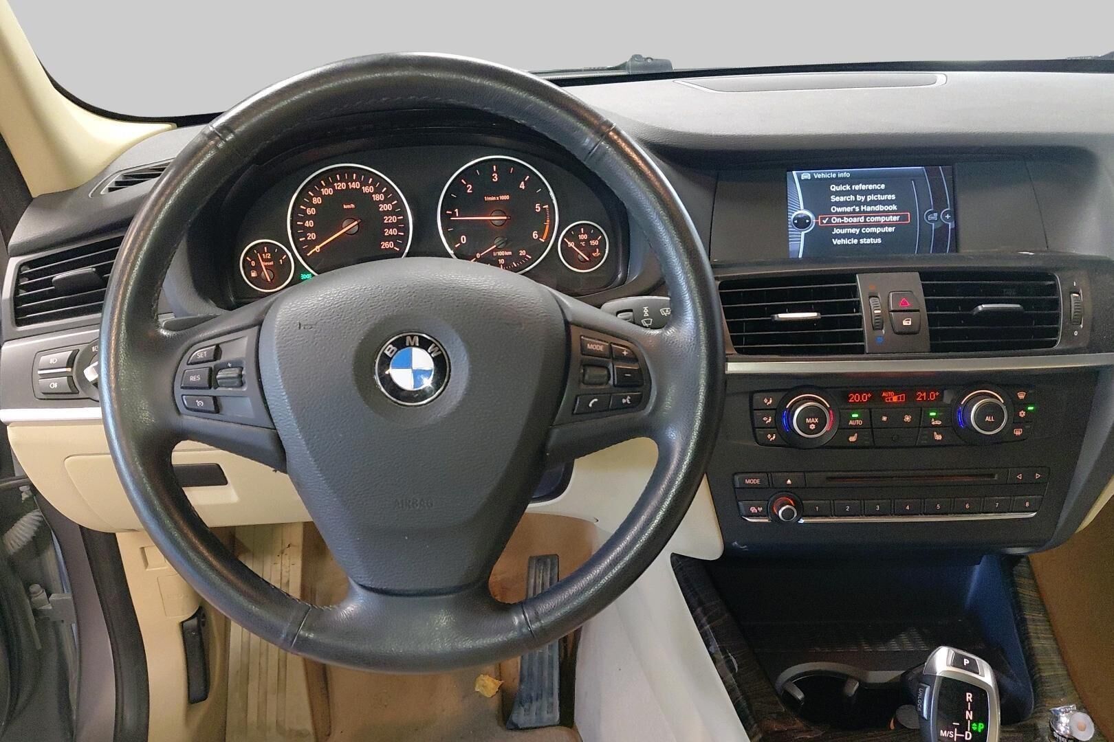 BMW X3 iso kuva 2