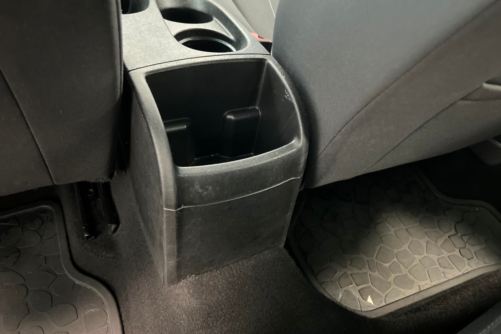 Seat Leon iso kuva 23