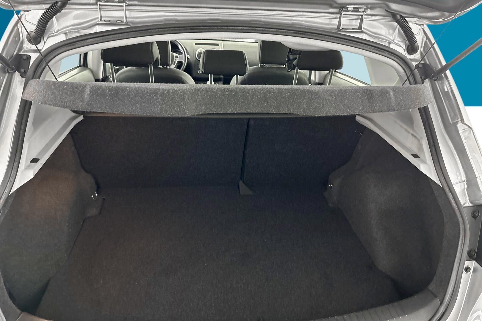 Nissan Qashqai iso kuva 11