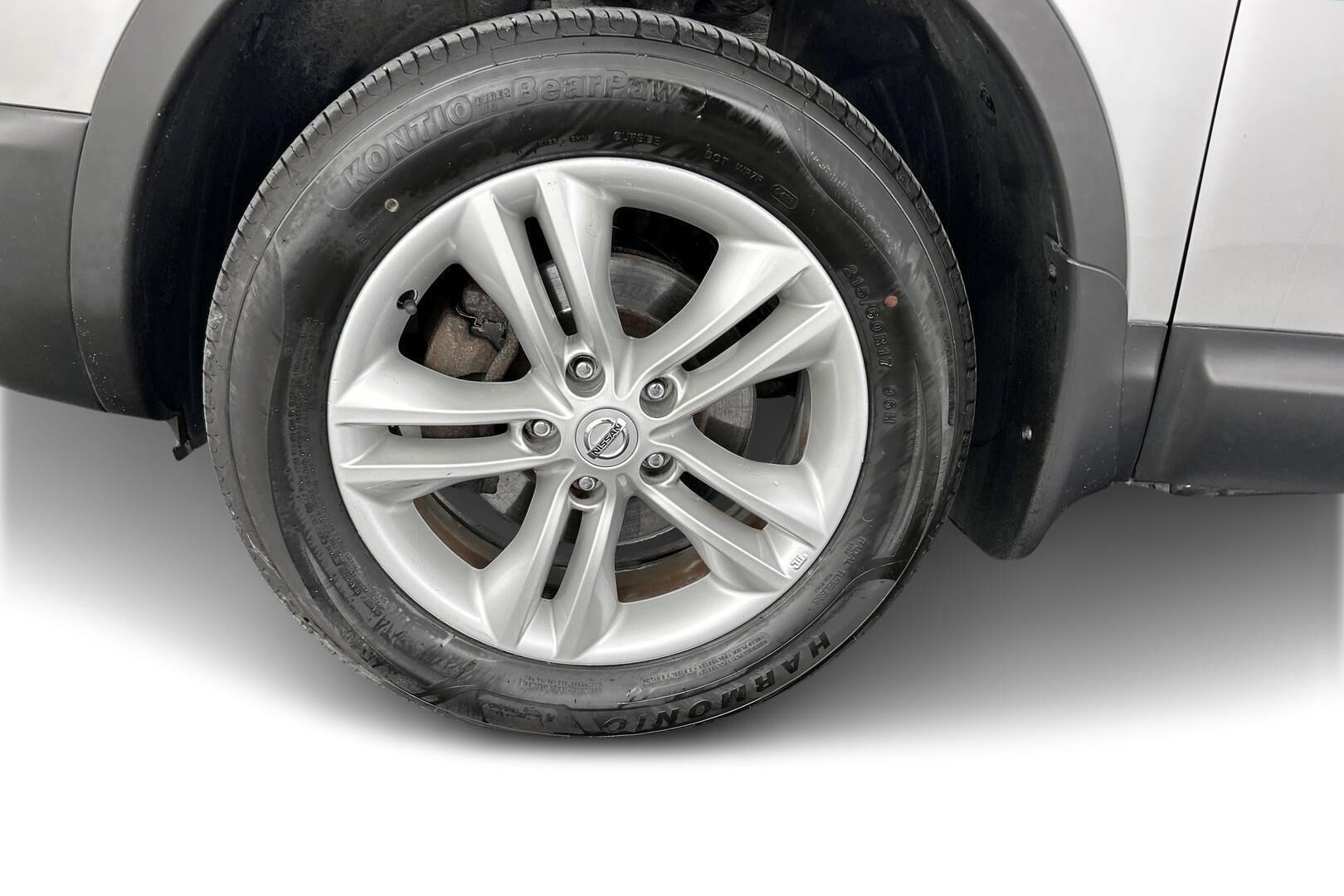 Nissan Qashqai iso kuva 12