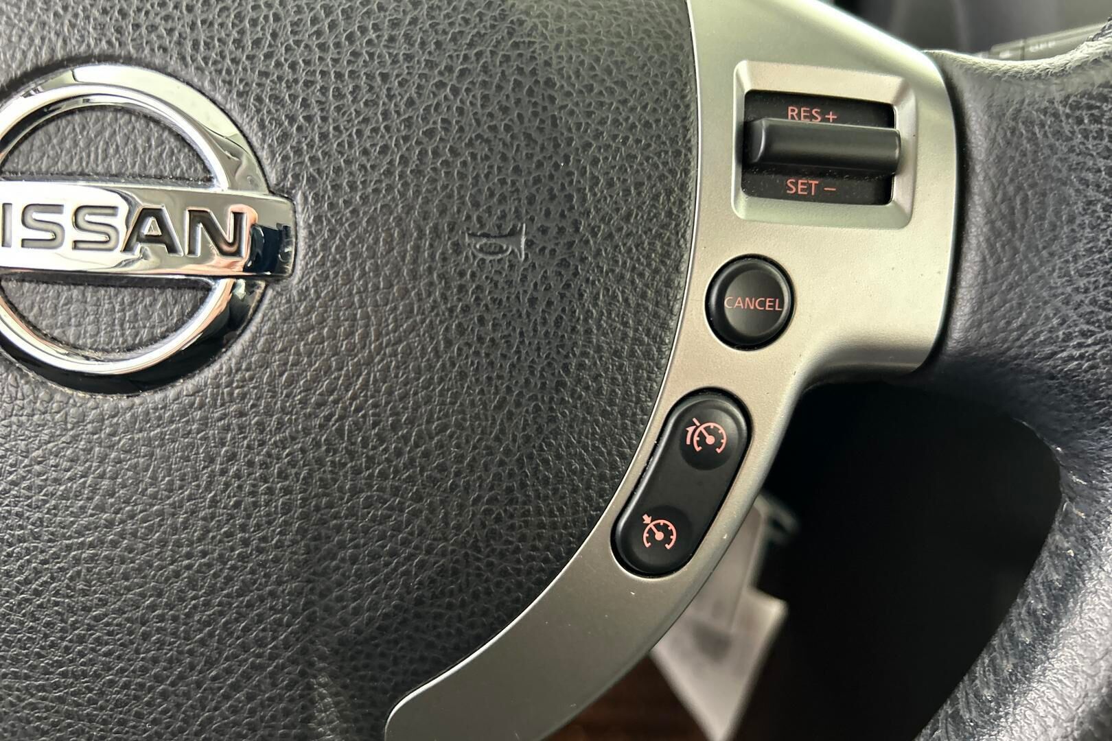 Nissan Qashqai iso kuva 17