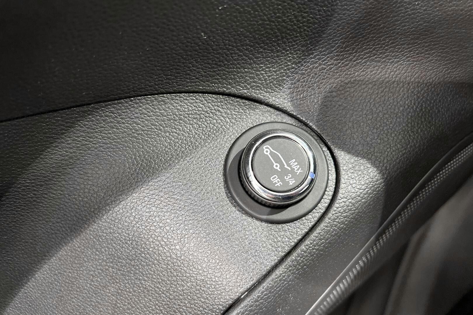 Opel Astra iso kuva 26