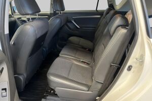 Toyota Verso esikatselu 10