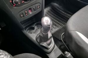 Dacia Sandero esikatselu 15