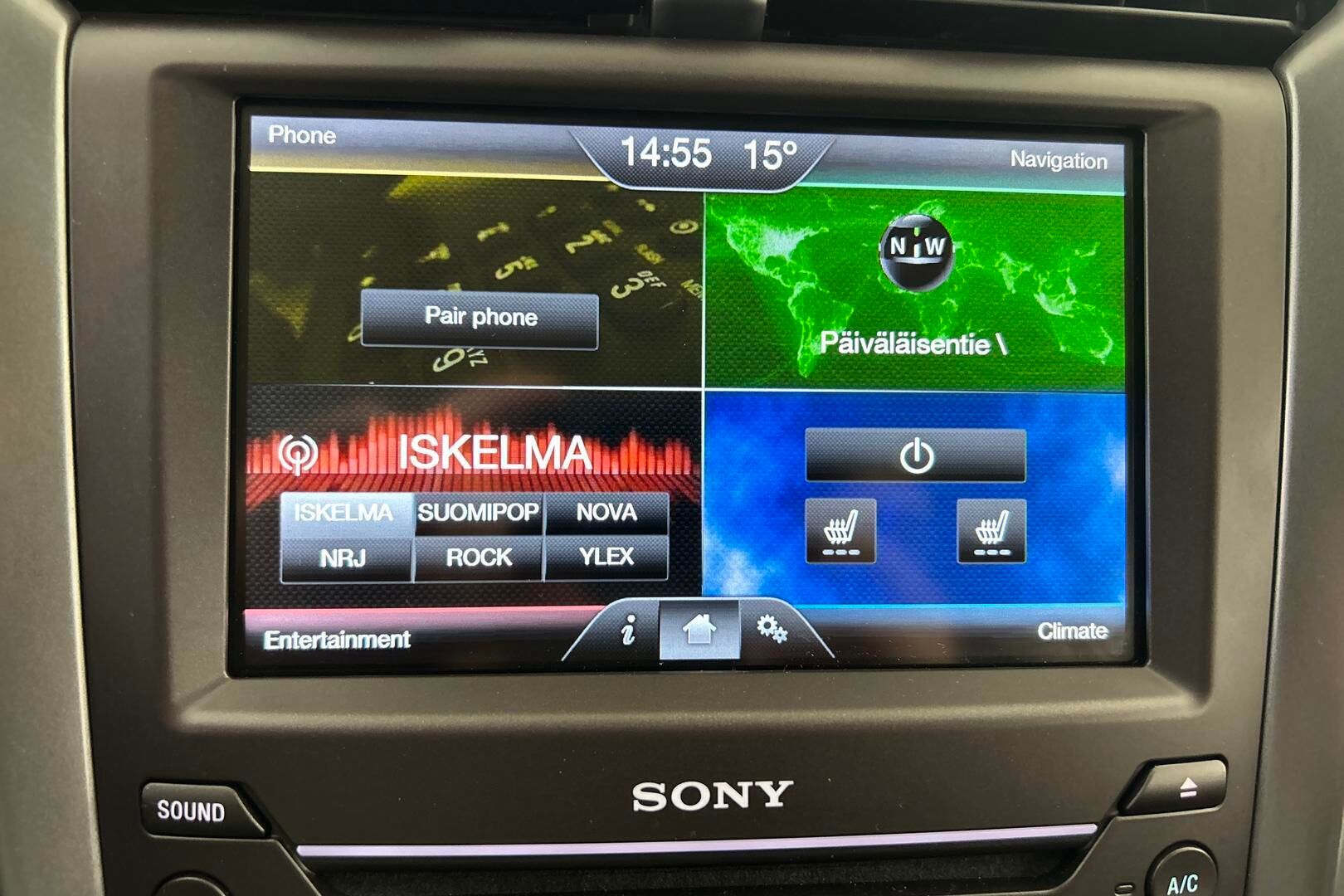 Ford Mondeo iso kuva 14