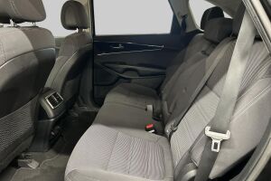 Kia Sorento esikatselu 8
