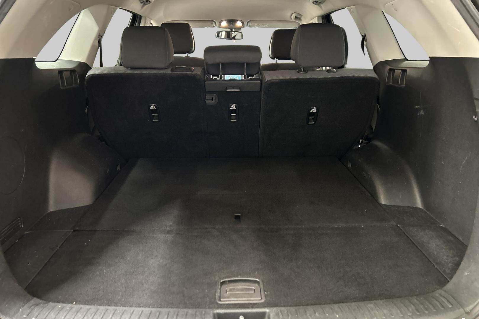 Kia Sorento iso kuva 24