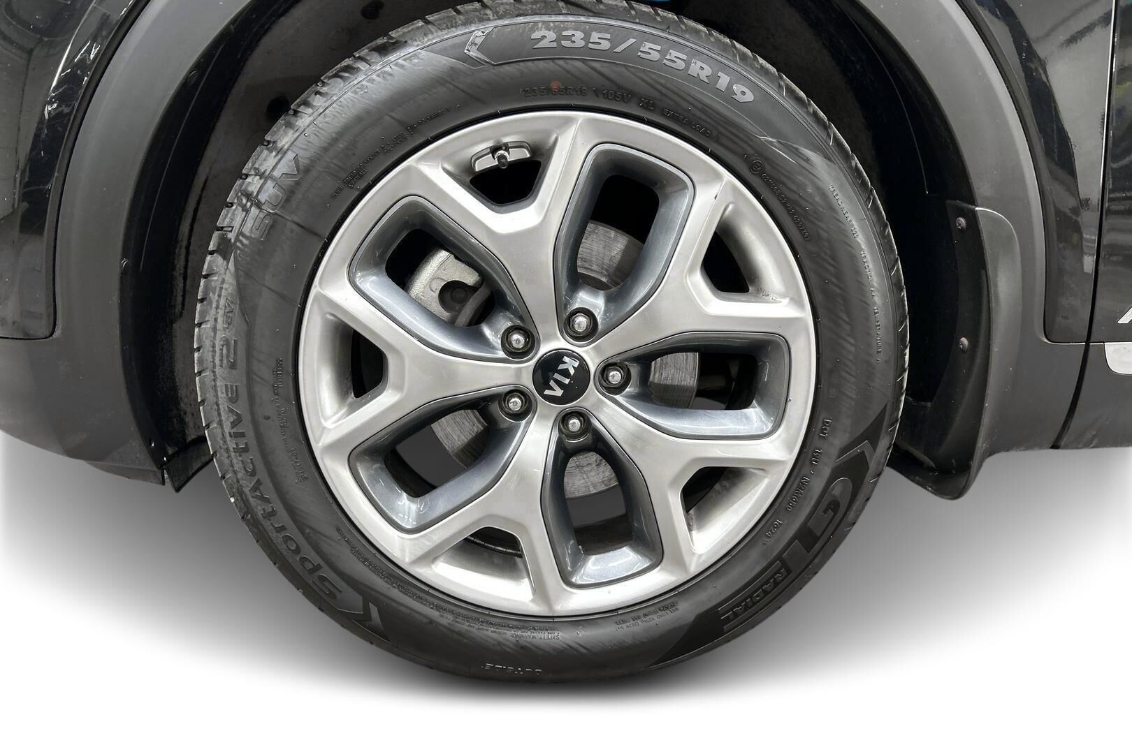Kia Sorento iso kuva 10