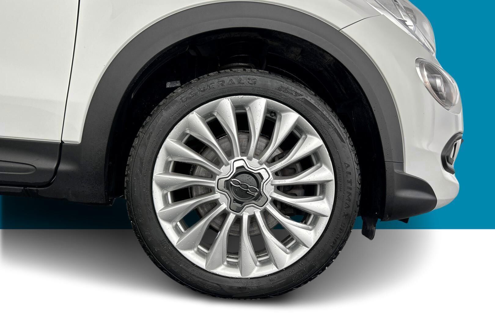 Fiat 500X iso kuva 13