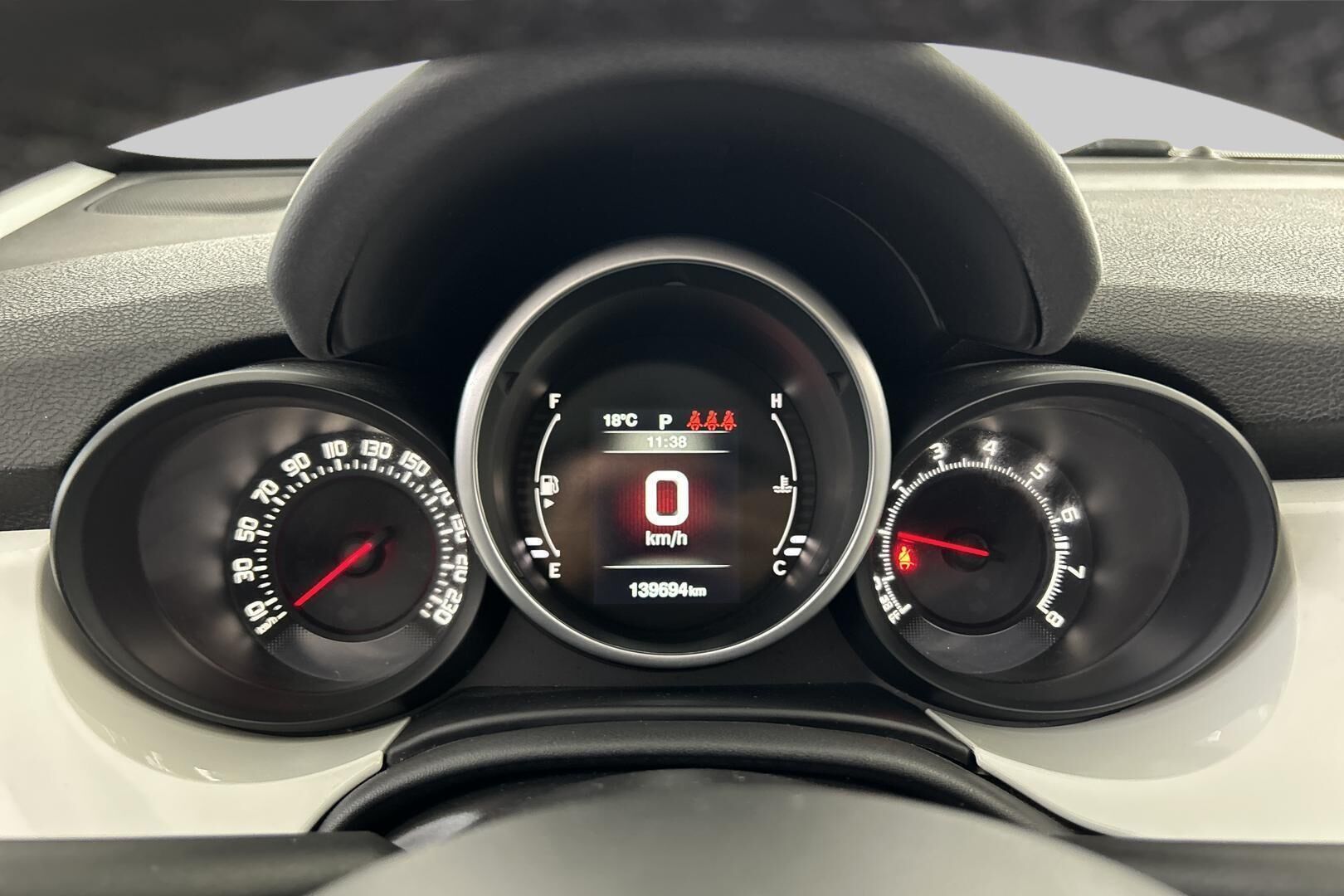 Fiat 500X iso kuva 16