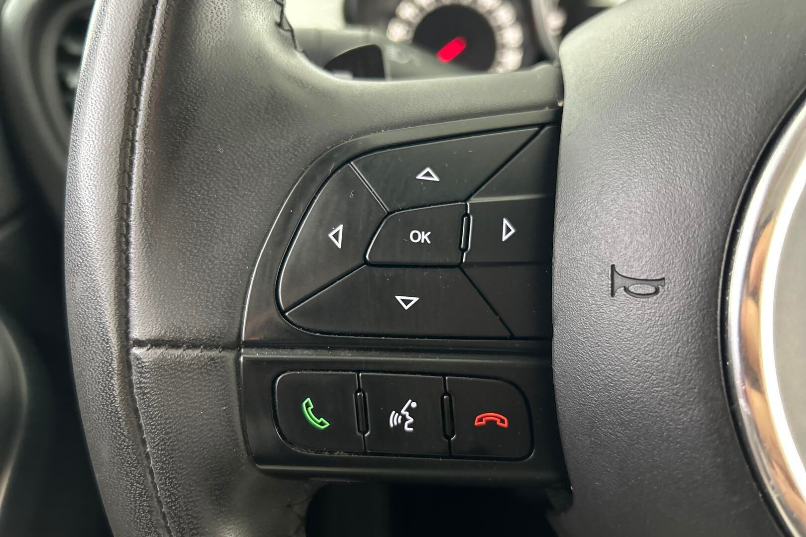 Fiat 500X iso kuva 17