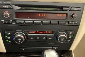 BMW 3-sarja esikatselu 21