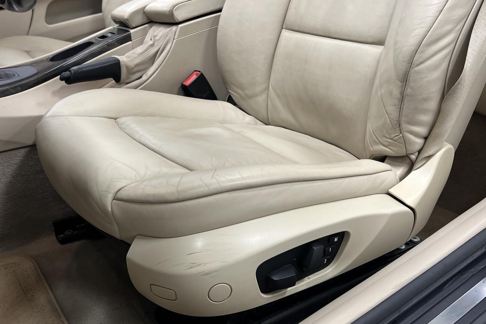 BMW 3-sarja iso kuva 31