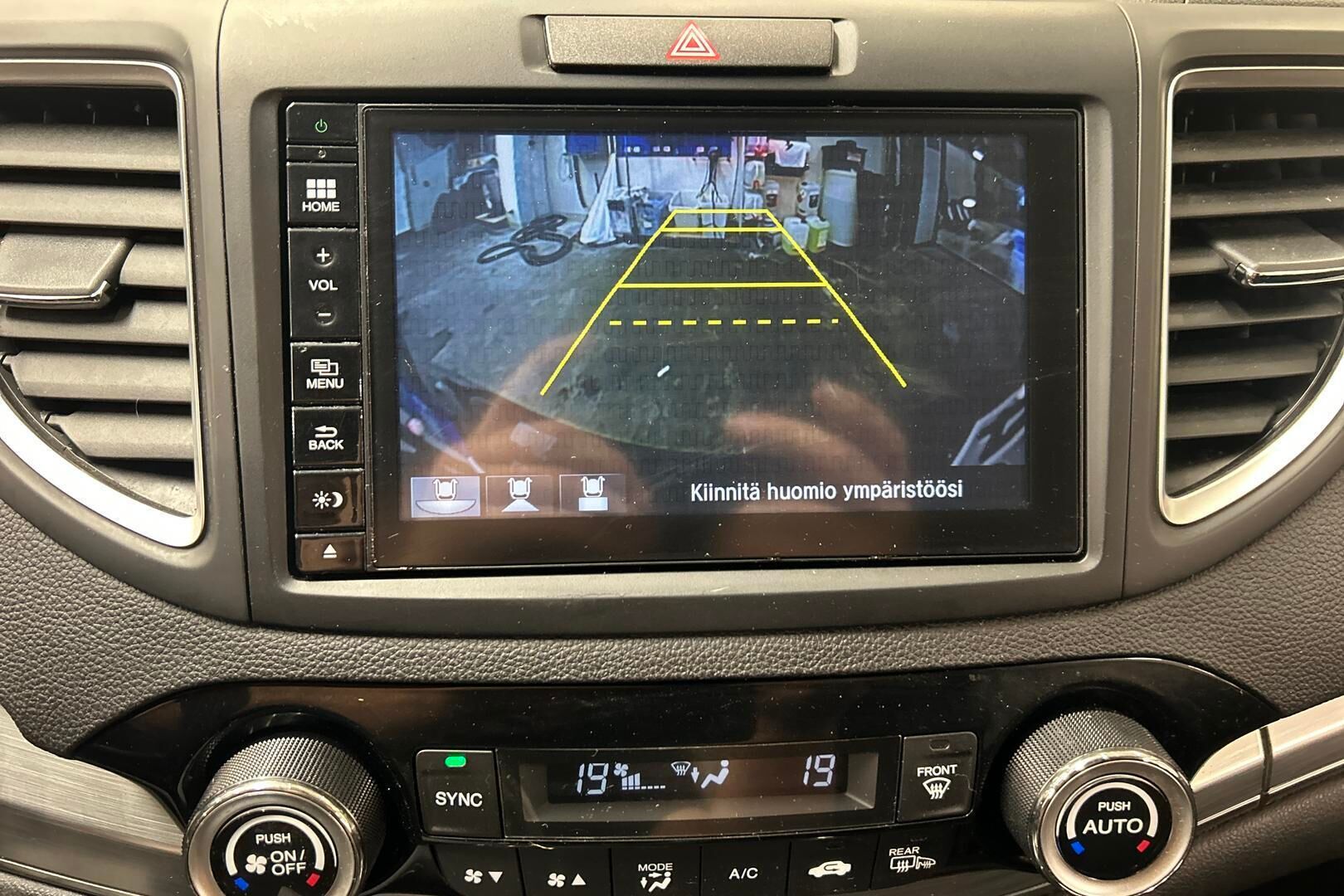 Honda CR-V iso kuva 13