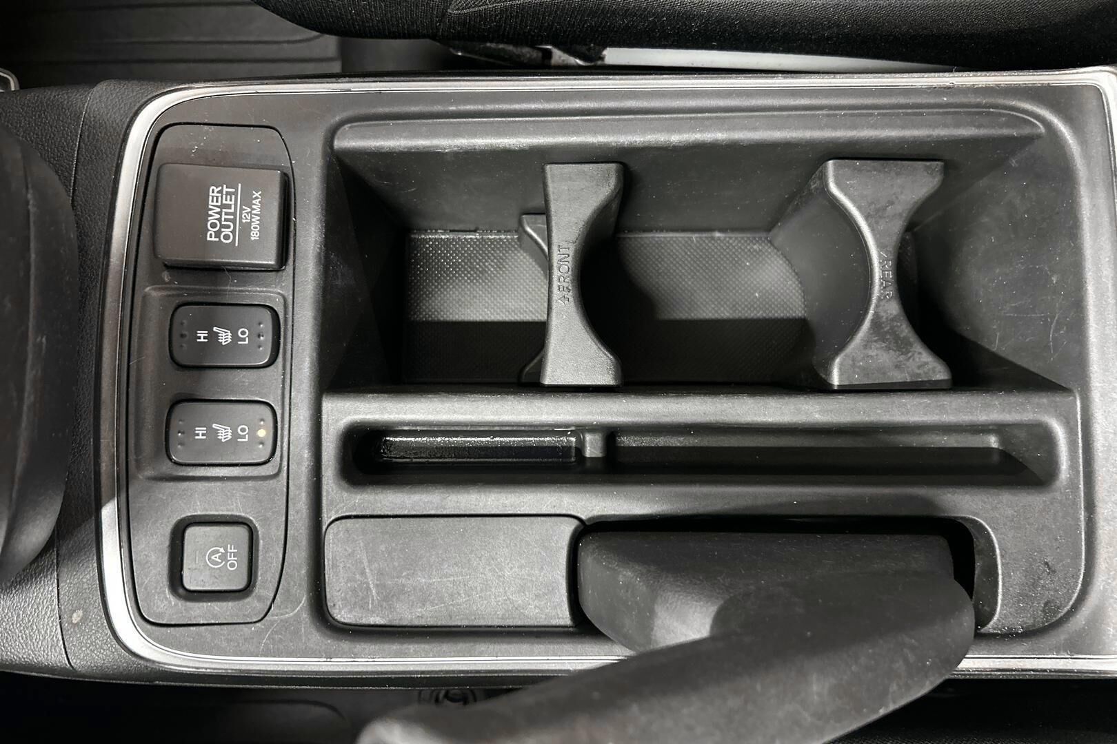 Honda CR-V iso kuva 15