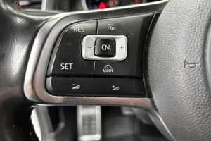 Volkswagen Golf esikatselu 15