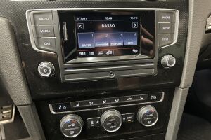 Volkswagen Golf esikatselu 19