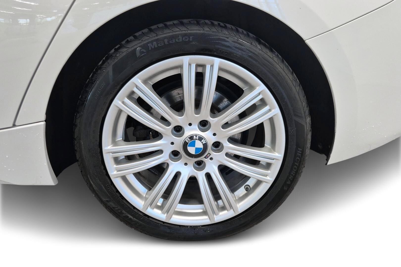 BMW 1-sarja iso kuva 13