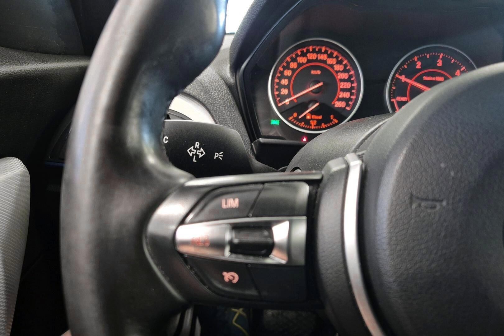 BMW 1-sarja iso kuva 19