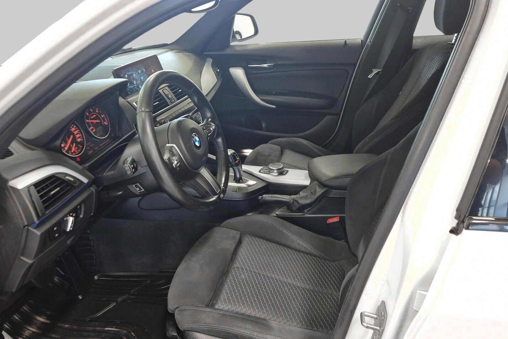 BMW 1-sarja iso kuva 9