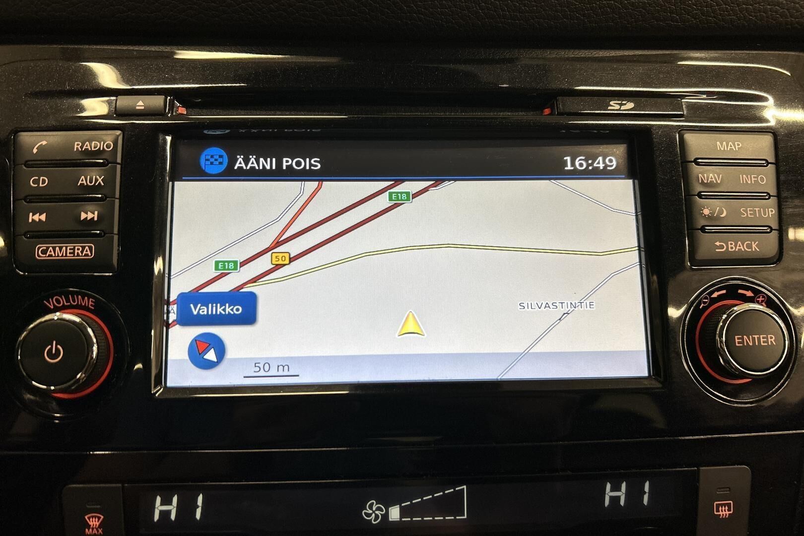 Nissan Qashqai iso kuva 9