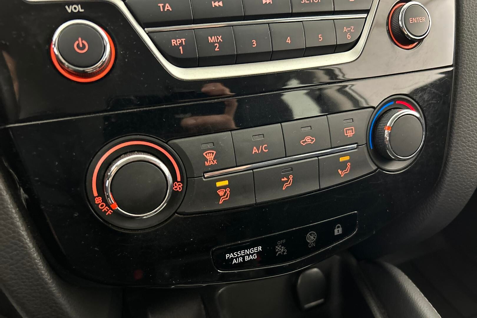 Nissan Qashqai iso kuva 18