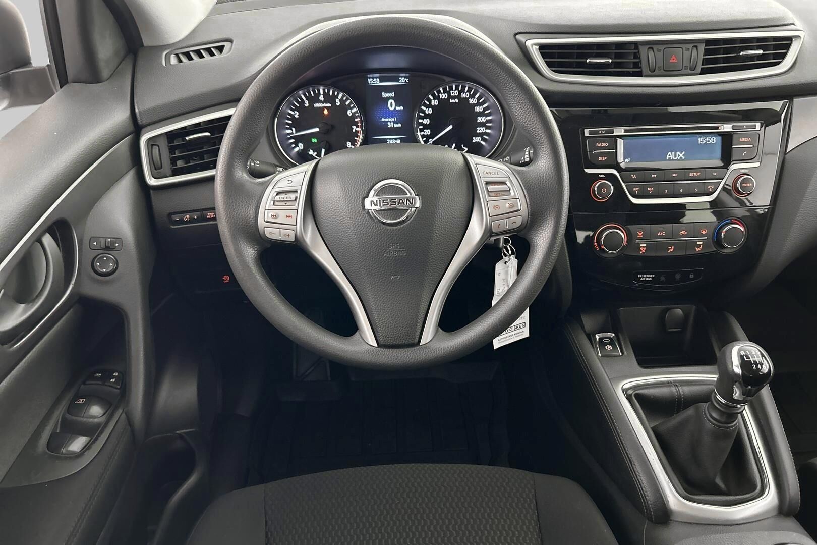 Nissan Qashqai iso kuva 25