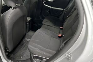 Volvo V40 esikatselu 10