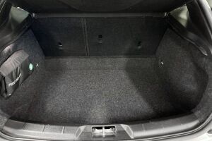 Volvo V40 esikatselu 12