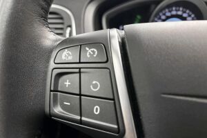 Volvo V40 esikatselu 17