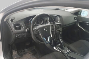 Volvo V40 esikatselu 2
