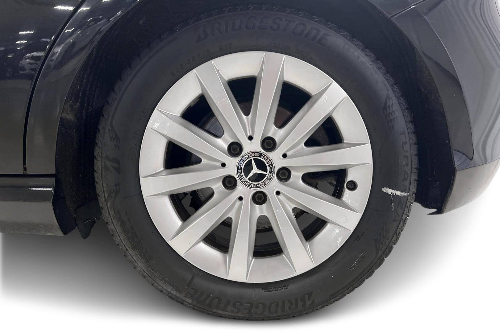 Mercedes-Benz A iso kuva 13
