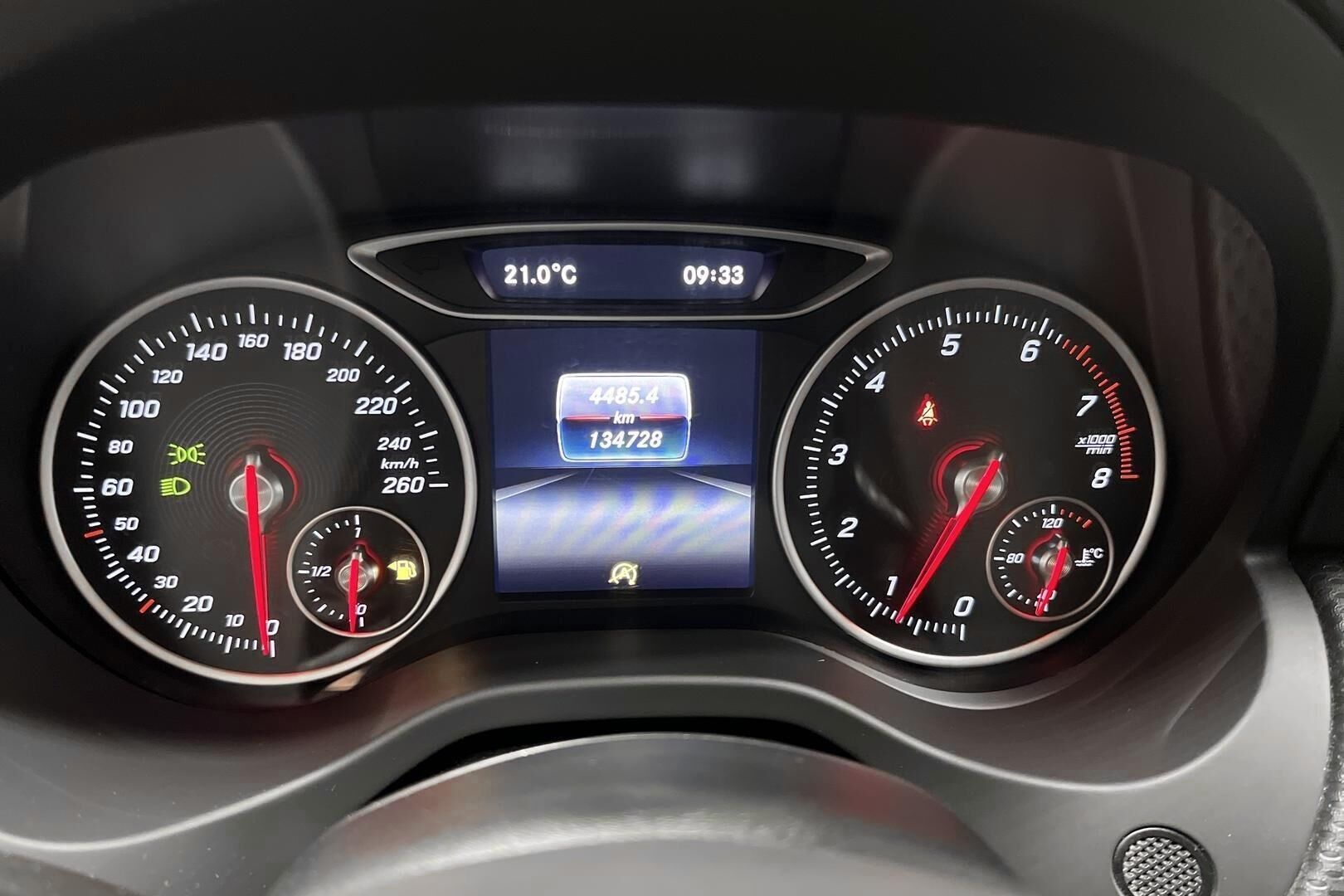 Mercedes-Benz A iso kuva 14