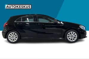 Mercedes-Benz A esikatselu 4