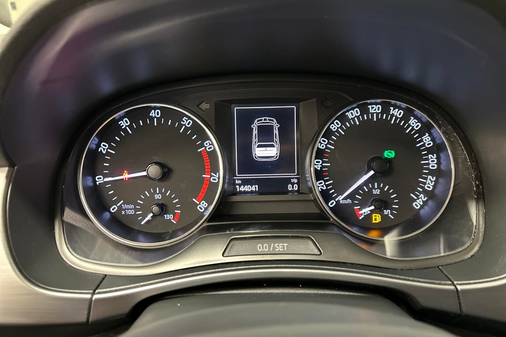 Skoda Fabia iso kuva 14