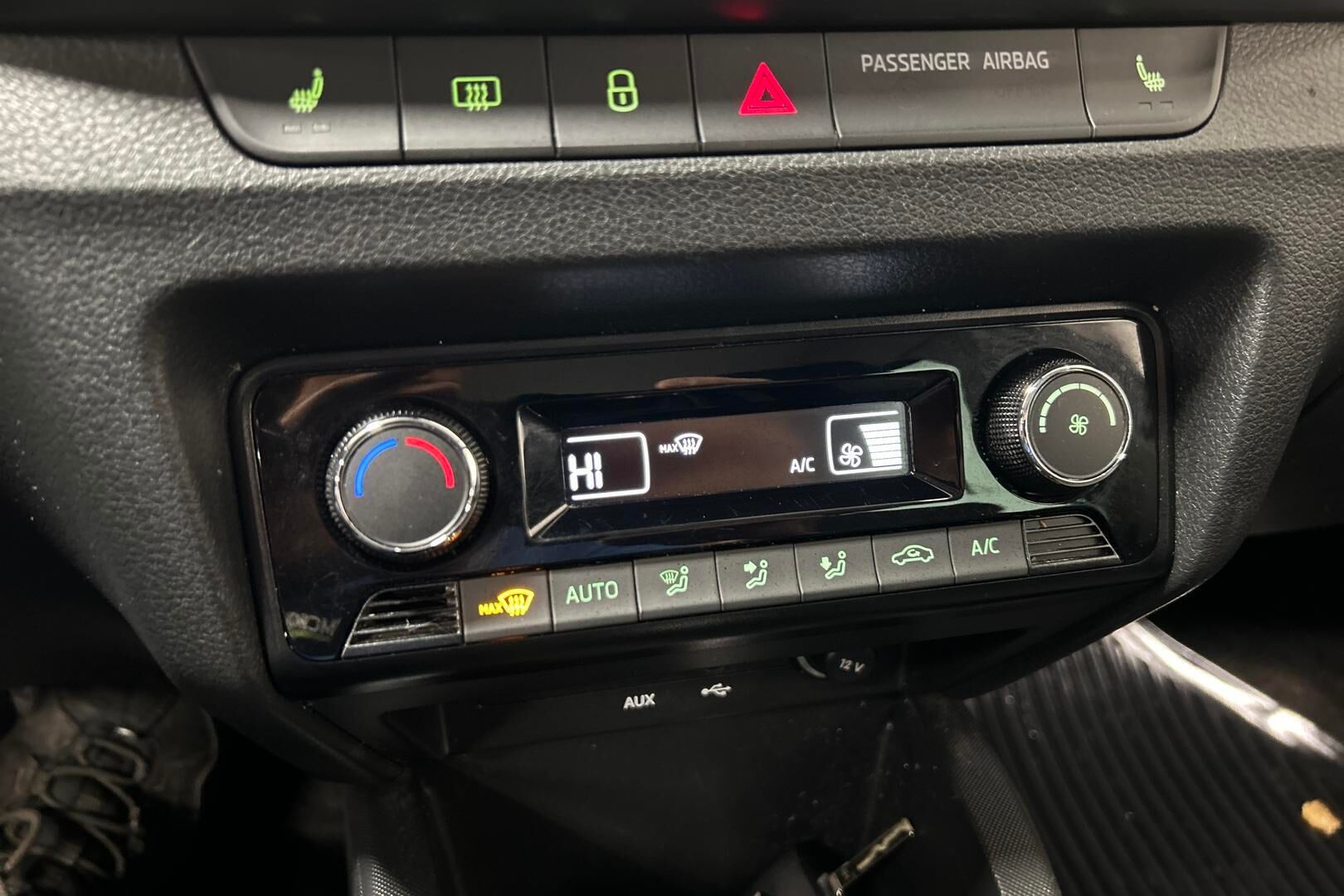 Skoda Fabia iso kuva 17